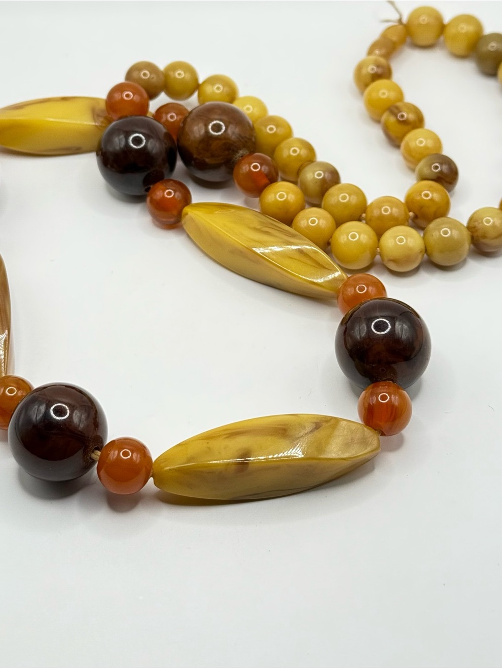 Antique Huge multicolour Bakelite 97 grams 30" inch - Picture 2 of 6